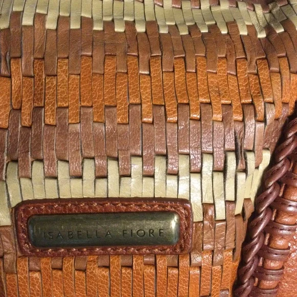 Isabella Fiore Authentic Woven Leather Shoulder Bag - Picture 9 of 16